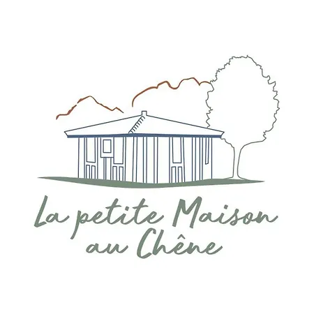 Holiday home La Petite Maison Au Chene
