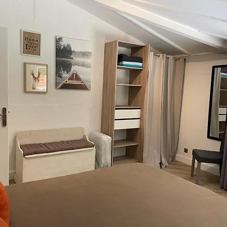 La Petite Maison Au Chene Belin-Beliet